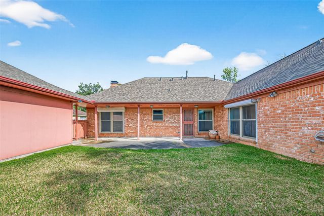 6207 Claridge Drive, Houston, TX 77096