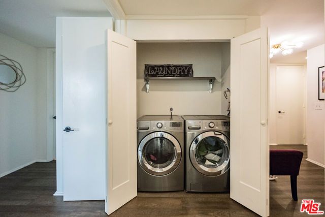 17711 Margate Street 211, Encino (los Angeles), CA 91316
