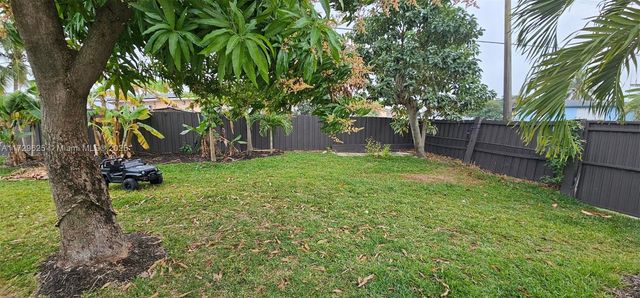 11880 SW 185th St, Miami, FL 33177