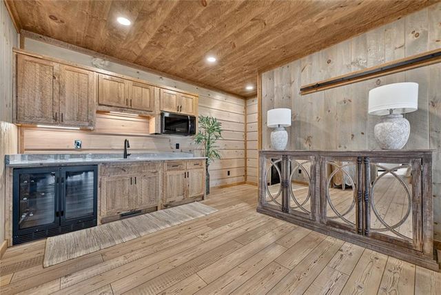 401 Kittatinny Drive, Mineral Bluff, GA 30559
