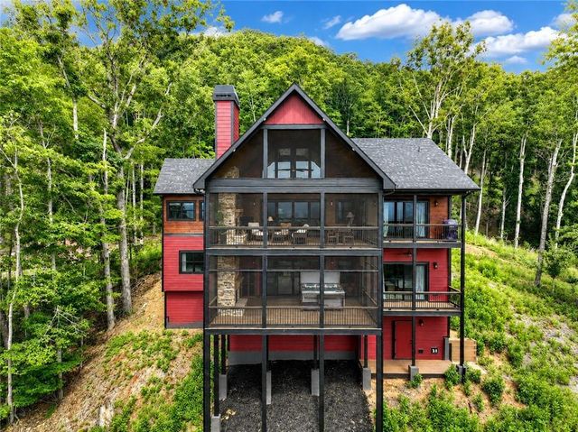 401 Kittatinny Drive, Mineral Bluff, GA 30559