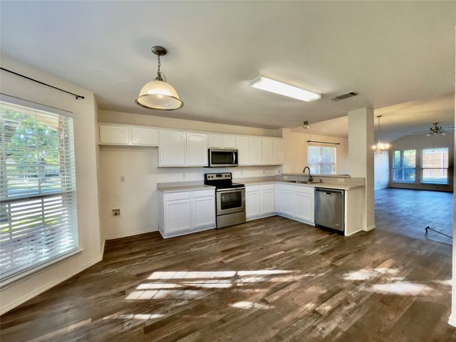 9117 Bastille Way, Frisco, TX 75033