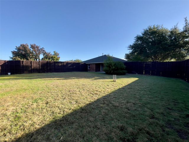 9117 Bastille Way, Frisco, TX 75033