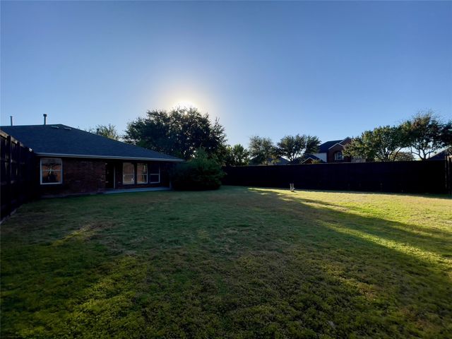 9117 Bastille Way, Frisco, TX 75033