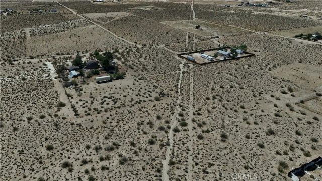 9821 Ivanhoe, Lucerne Valley, CA 92356