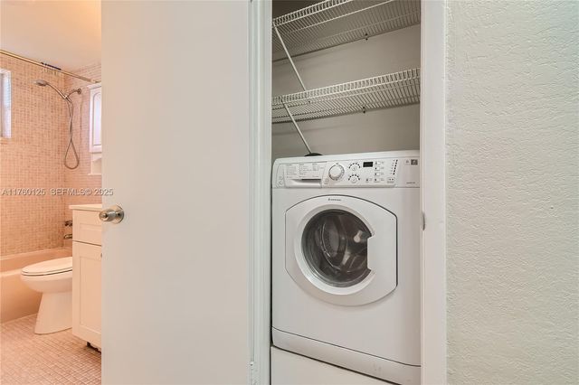 1855 Plunkett Street 406, Hollywood, FL 33020
