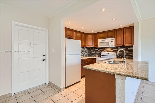 1855 Plunkett Street 406, Hollywood, FL 33020