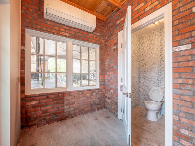 179-15 80Rd, Jamaica Estates, NY 11432