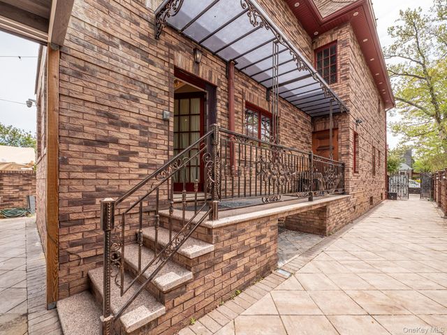 179-15 80Rd, Jamaica Estates, NY 11432