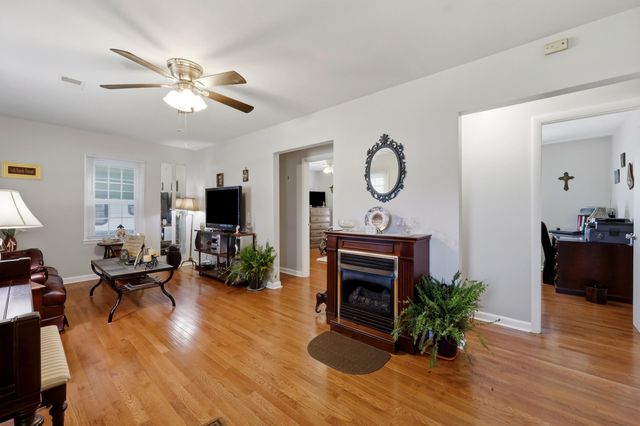 650 Walnut Meadow Road, Berea, KY 40403