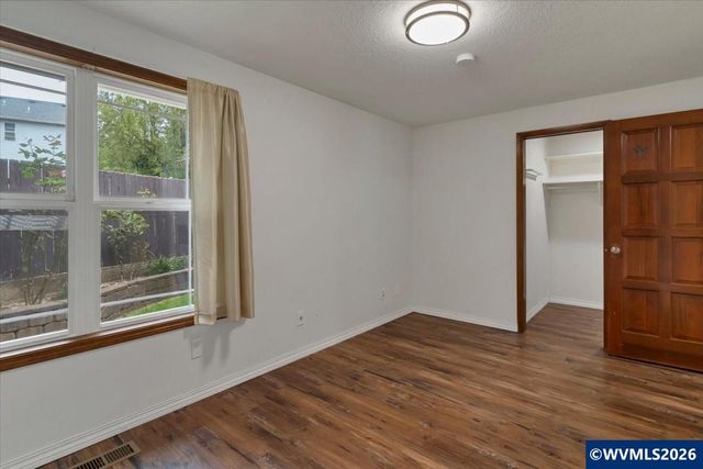 2095 Popcorn Ct NW, Salem, OR 97304
