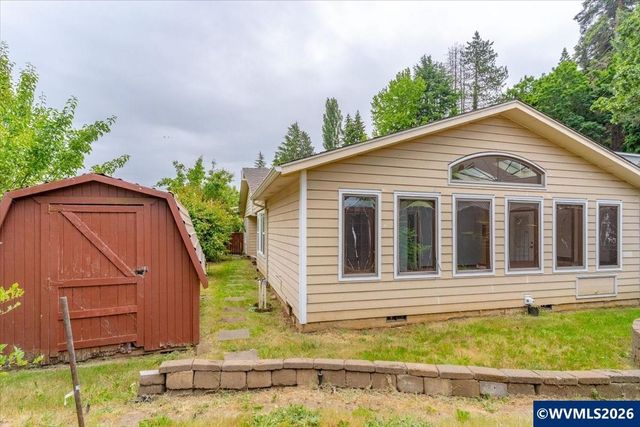 2095 Popcorn Ct NW, Salem, OR 97304