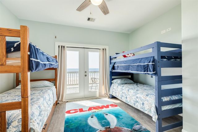 22224 Kennedy Drive, Galveston, TX 77554