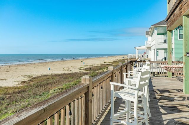 22224 Kennedy Drive, Galveston, TX 77554