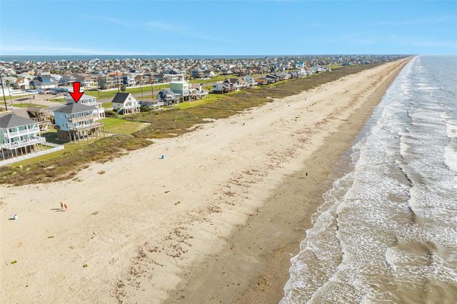 22224 Kennedy Drive, Galveston, TX 77554