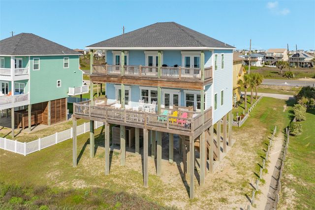 22224 Kennedy Drive, Galveston, TX 77554