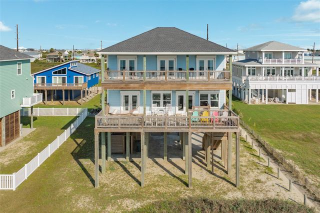 22224 Kennedy Drive, Galveston, TX 77554
