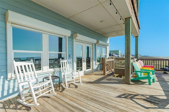 22224 Kennedy Drive, Galveston, TX 77554