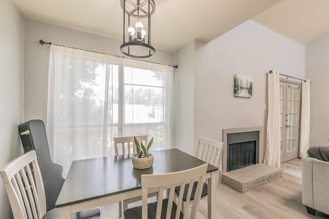 5750 Phoenix Drive 22, Dallas, TX 75231