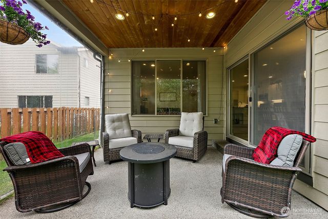 386 Partlon Street, Buckley, WA 98321