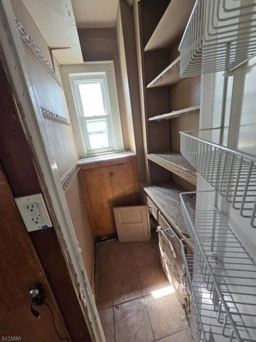 100 Coolidge St, Irvington Twp., NJ 07111
