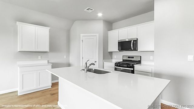 7408 N 154th East Avenue, Owasso, OK 74055