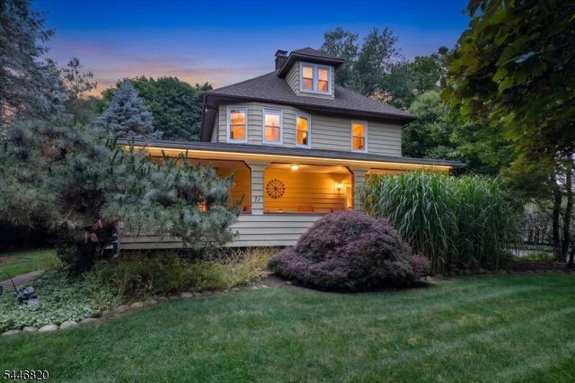 71 Cherry Ln, Ramsey Boro, NJ 07446