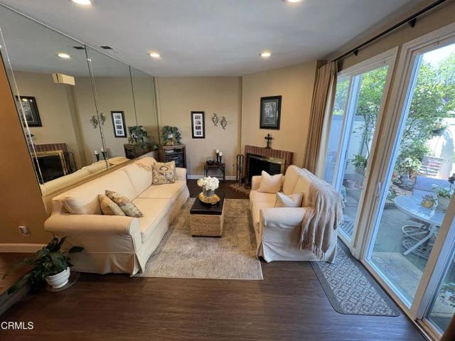 1123 Bradbourne Avenue, Duarte, CA 91010