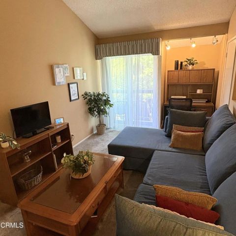 1123 Bradbourne Avenue, Duarte, CA 91010