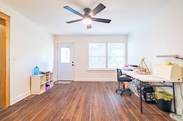 22 Oak Dr, Tracy City, TN 37387