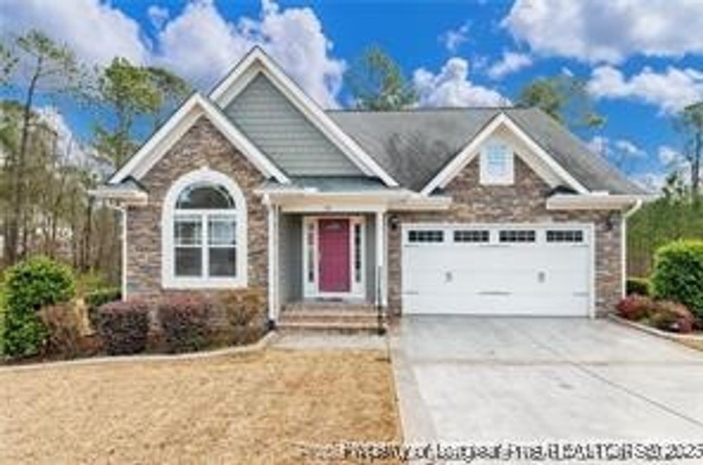 50 Great Pine Court, Spring Lake, NC 28390