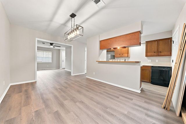 5806 Clarewood Drive A, Houston, TX 77081