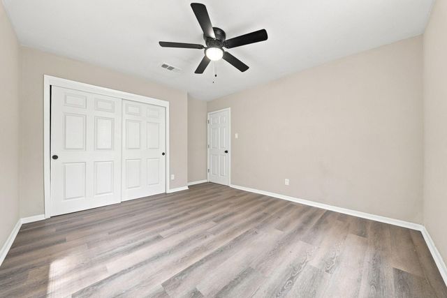 5806 Clarewood Drive A, Houston, TX 77081