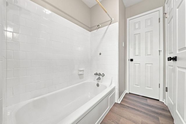 5806 Clarewood Drive A, Houston, TX 77081
