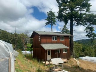 1010/1020 Windy Ridge Lane, Garberville, CA 95542