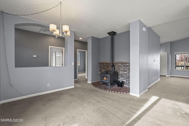 750 W Golden Valley Road, Reno, NV 89506