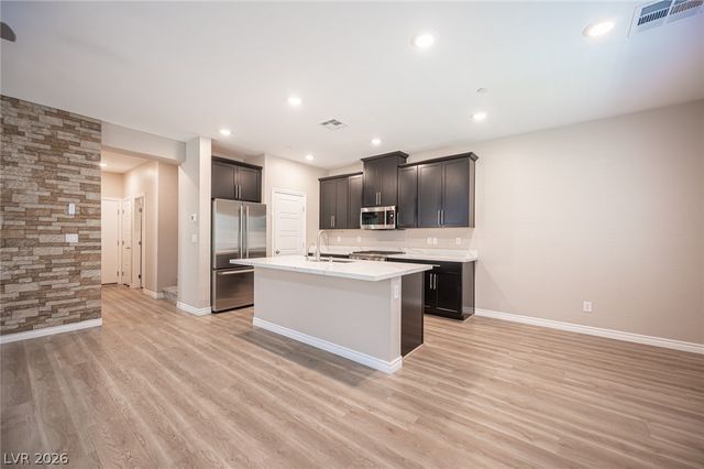 600 North Carriage Hill Drive 1053, Las Vegas, NV 89138