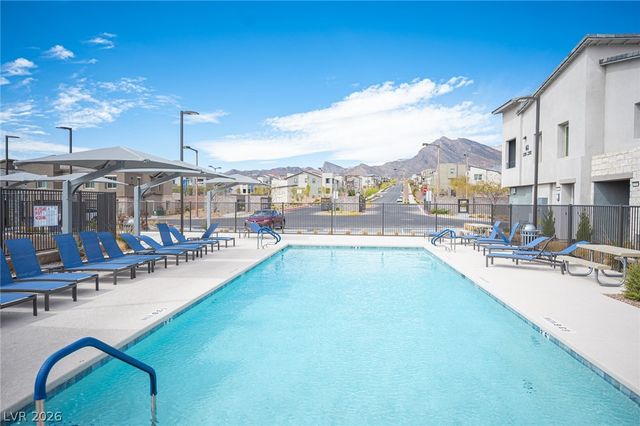 600 North Carriage Hill Drive 1053, Las Vegas, NV 89138
