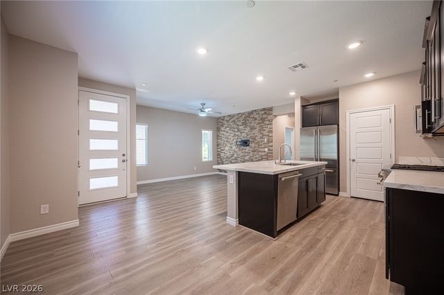 600 North Carriage Hill Drive 1053, Las Vegas, NV 89138