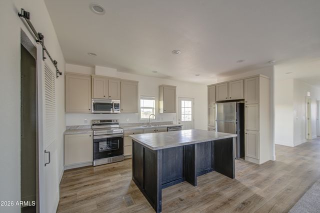 39112 W MALDONADO Road, Tonopah, AZ 85354