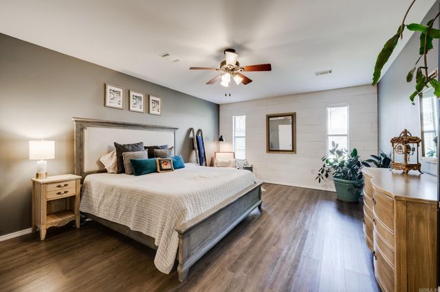 104 Country Club Road, Conway, AR 72034