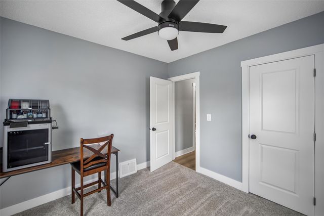 1235 57th Street, Des Moines, IA 50311