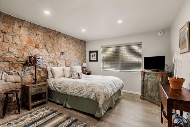 7449 Esmeralda Rd, San Andreas, CA 95249