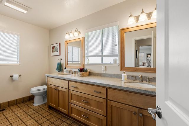 7449 Esmeralda Rd, San Andreas, CA 95249