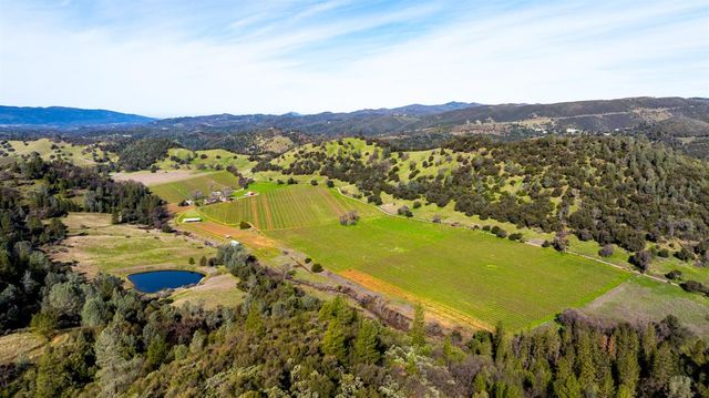 7449 Esmeralda Rd, San Andreas, CA 95249