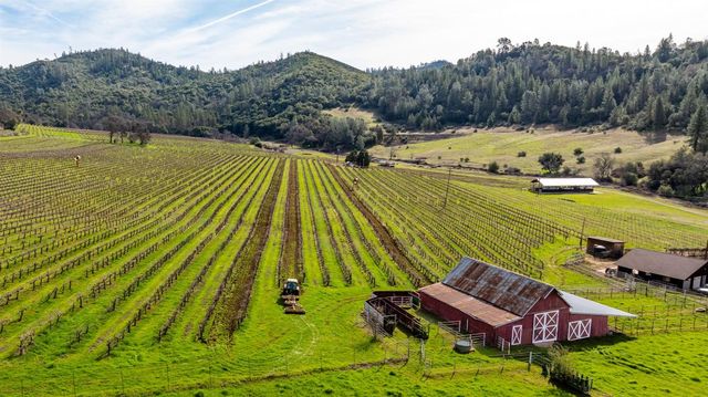 7449 Esmeralda Rd, San Andreas, CA 95249