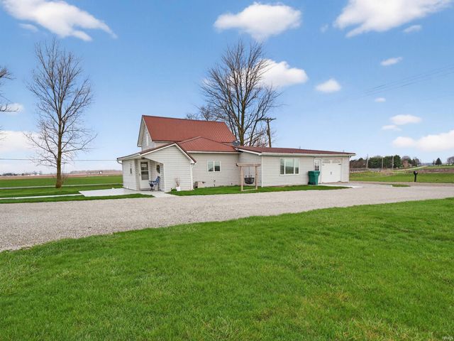 3679 S Hoosier Hwy Crossing, Bluffton, IN 46714
