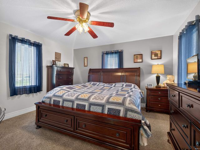 3679 S Hoosier Hwy Crossing, Bluffton, IN 46714