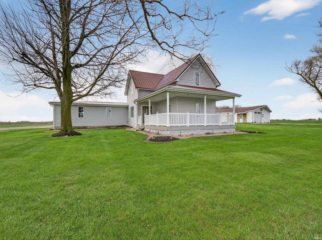 3679 S Hoosier Hwy Crossing, Bluffton, IN 46714