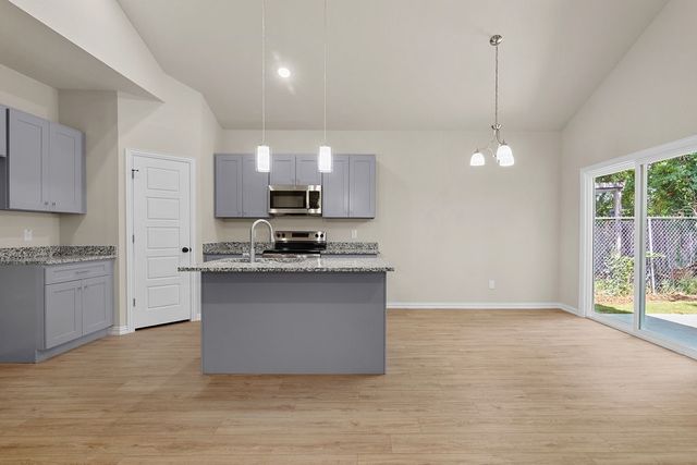 2915 La Salle Street, Fort Worth, TX 76131